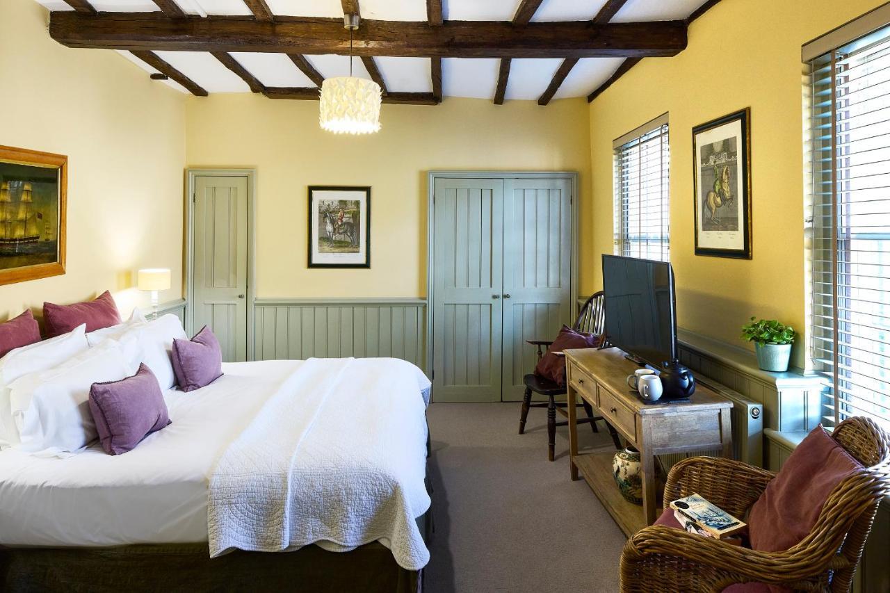 The Mistley Thorn Hotel Eksteriør billede