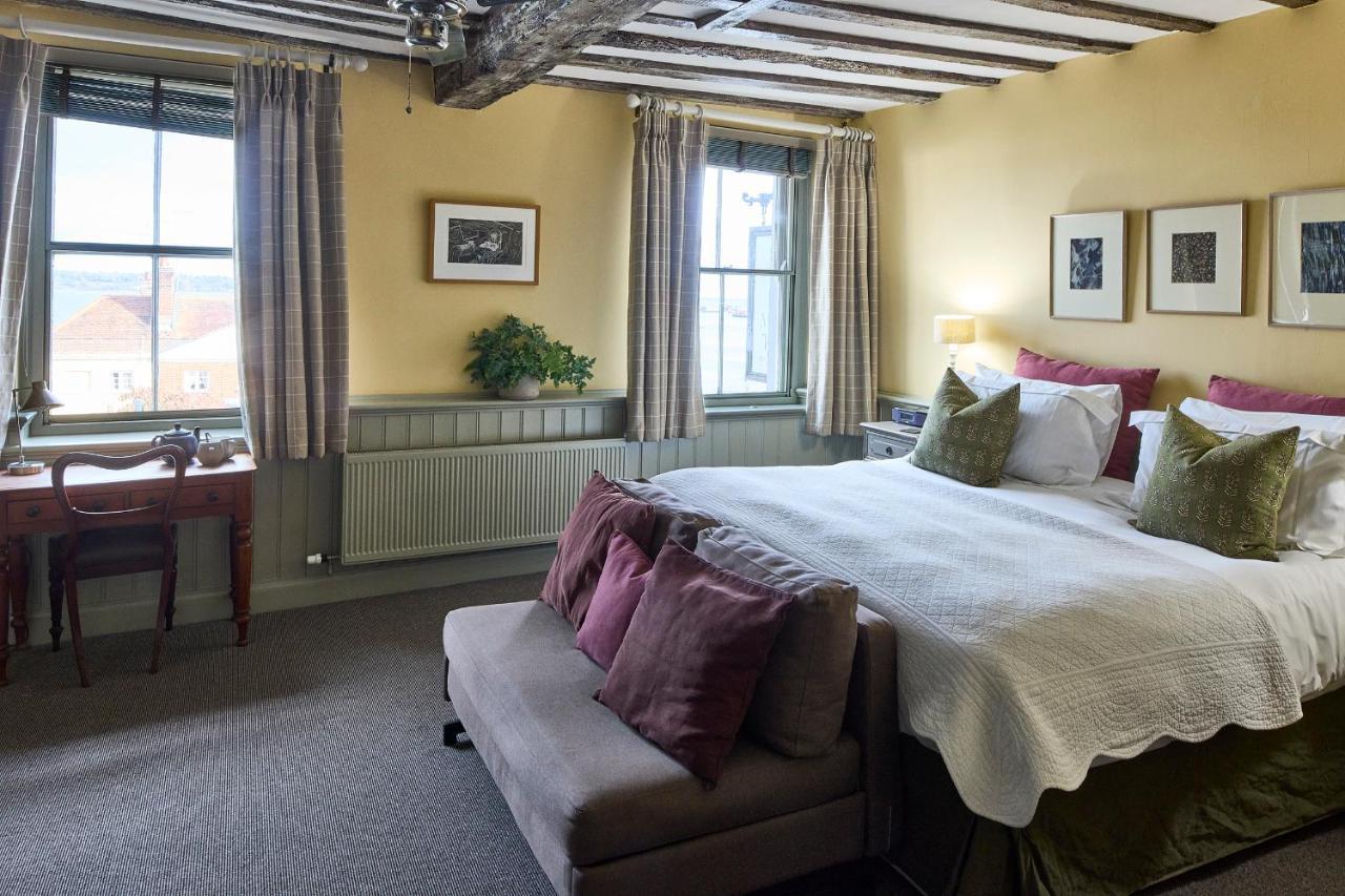 The Mistley Thorn Hotel Eksteriør billede