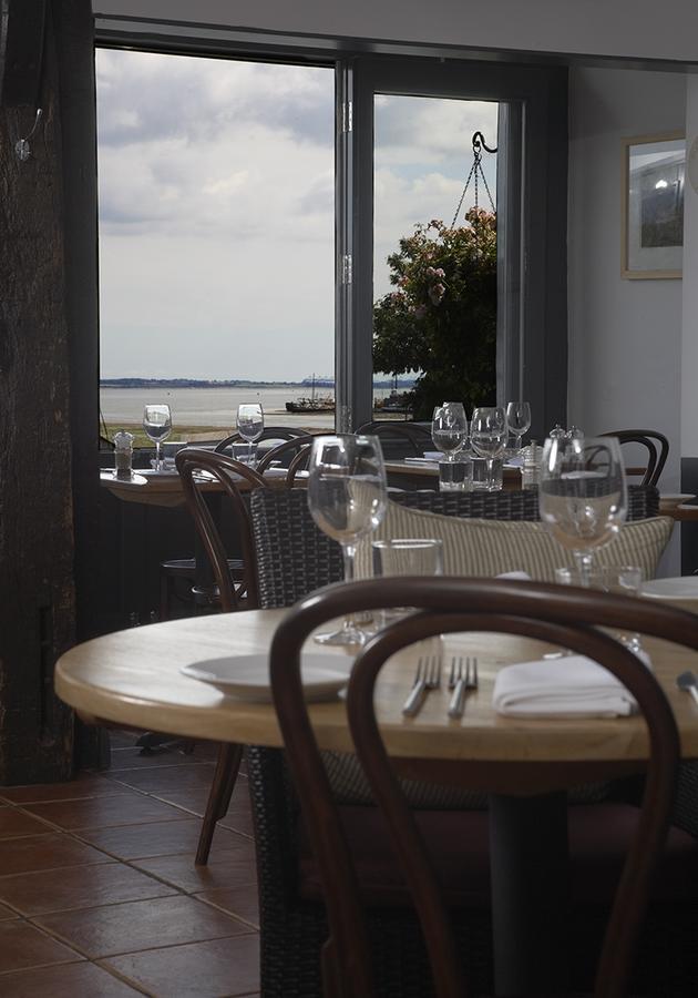 The Mistley Thorn Hotel Eksteriør billede